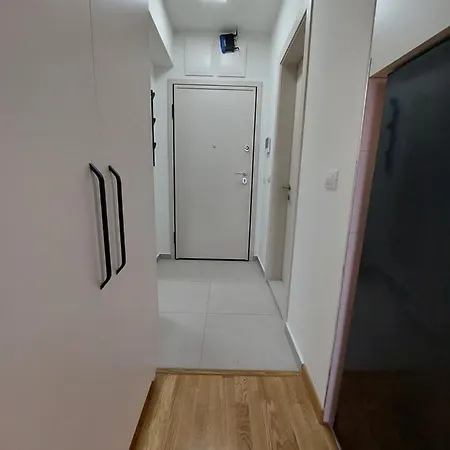 Box * Скопье